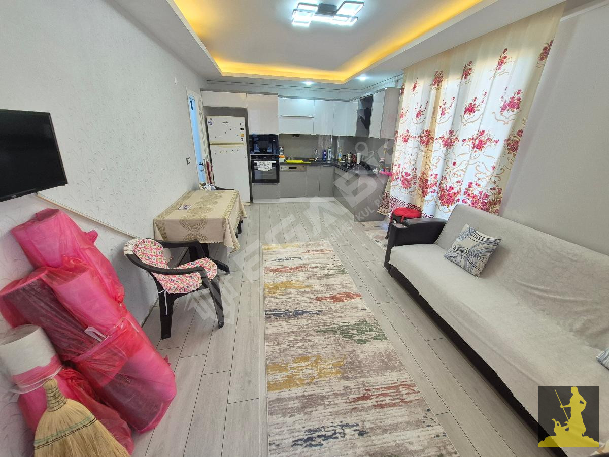 Edremit Altınkum`da Satılık Çok Geniş 1+1 Daire - 2