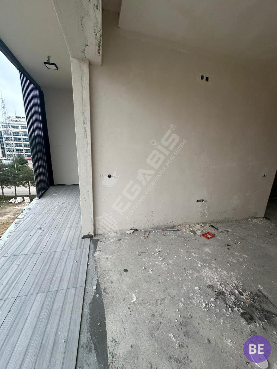 BULURUZ EMLAKTAN EDİRNE İSTASYON MAHALLESİNDE SATILIK OFİS - 18