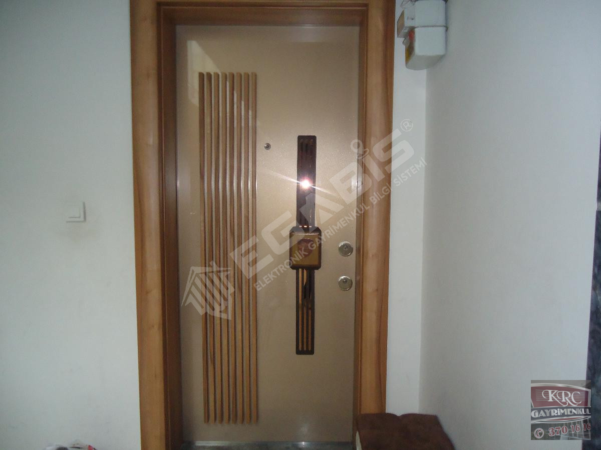 KRC'DEN SİTEDE 140M2 NET FULL YAPILI MANZARALI 3+1 DAİRE - 4