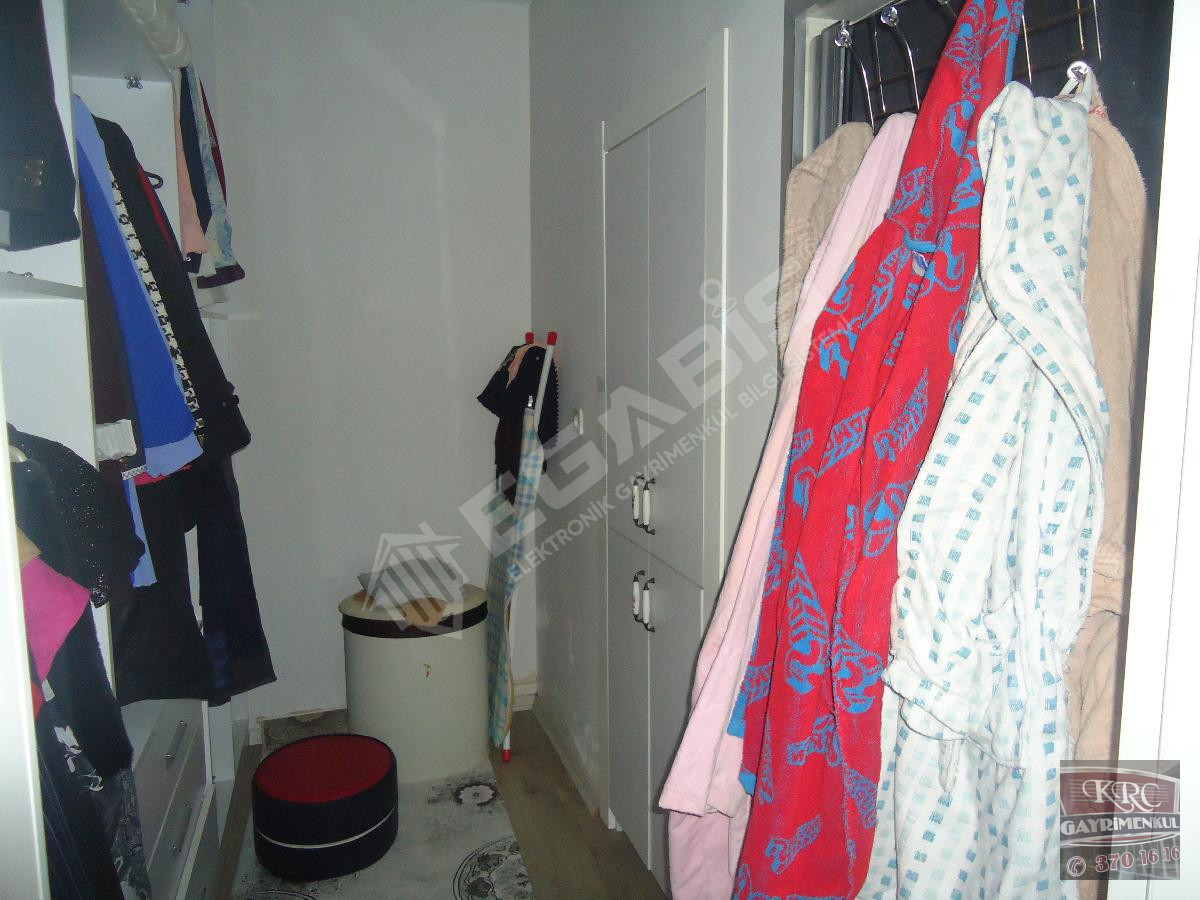 KRC'DEN SİTEDE 140M2 NET FULL YAPILI MANZARALI 3+1 DAİRE - 21