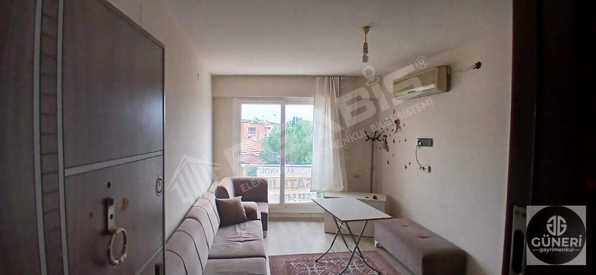 AYDIN NAZİLLİ ÇAPAHASAN MAHALLESİNDE SATILIK EŞYALI 1+1 DAİRE