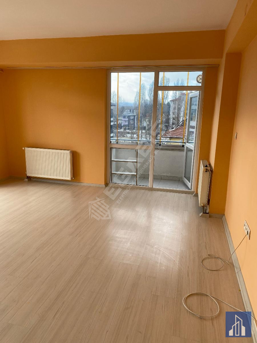 2+1 AMERİKAN MUTFAKLI BAKIMLI DAİRE - 7