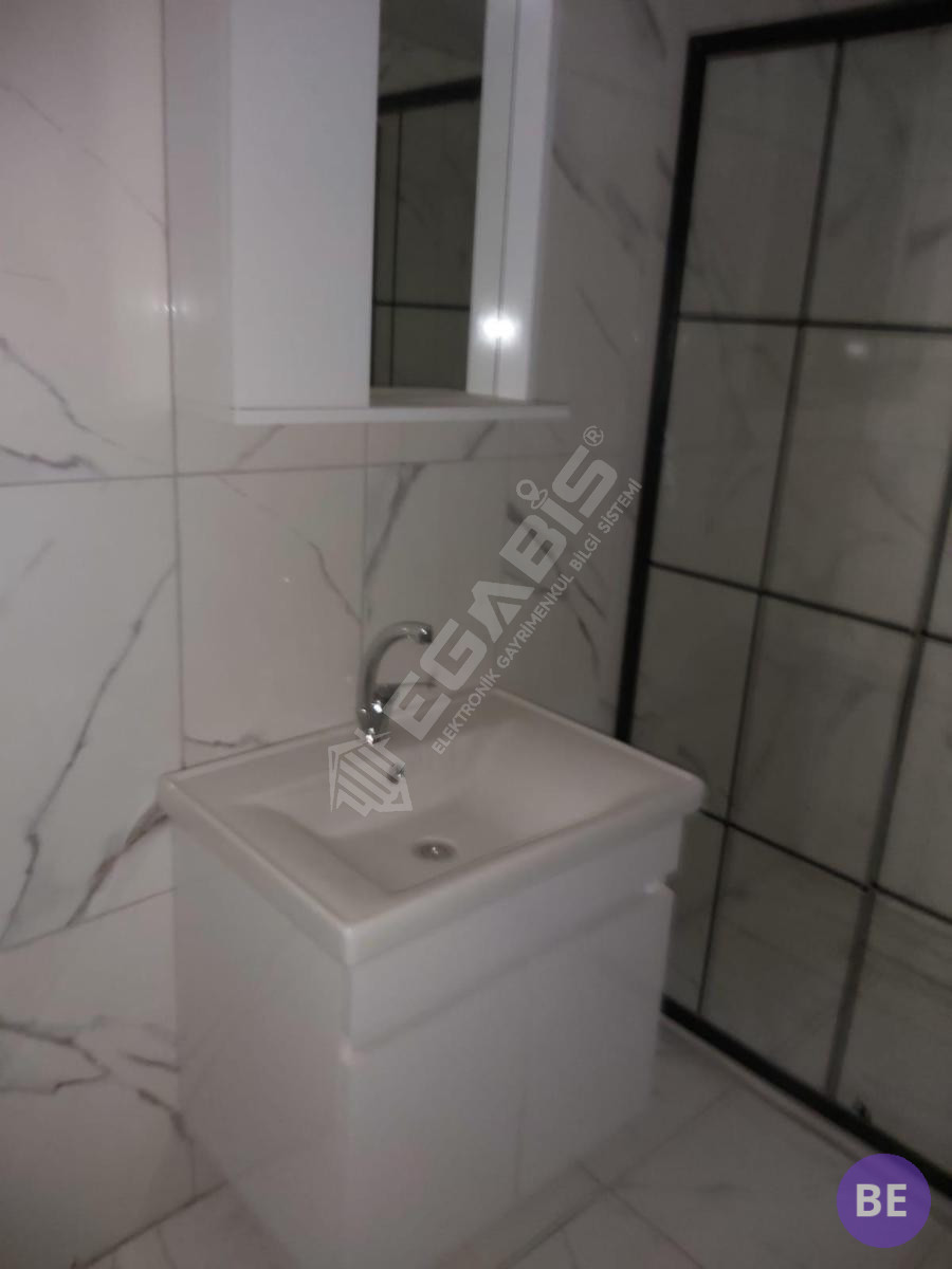 BULURUZDAN MERKEZİ KONUMDA SATILIK 1+1 - 11