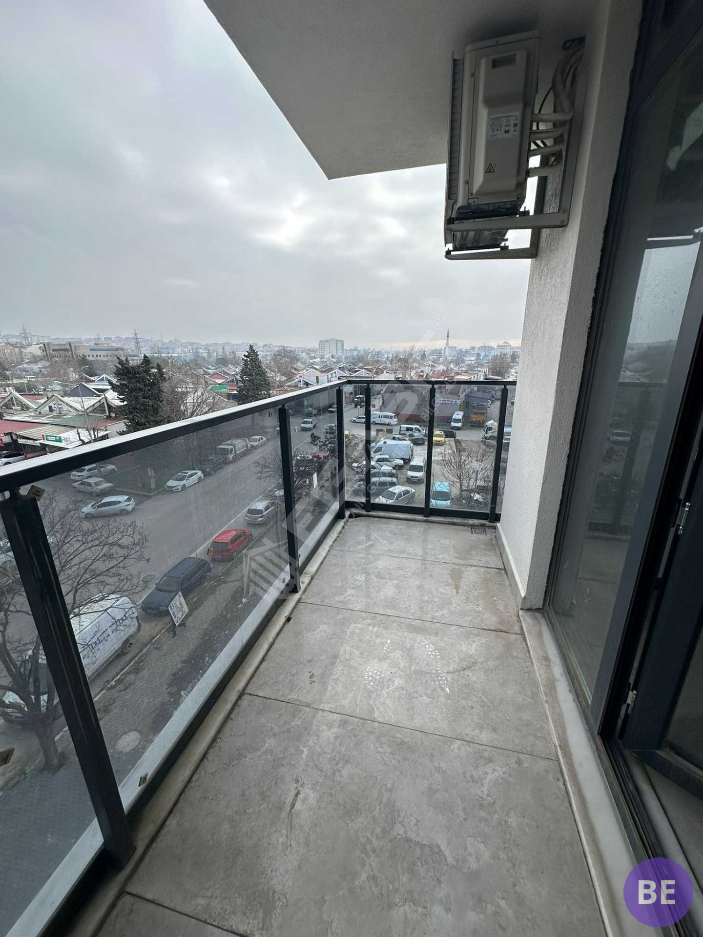 EDİRNE İSTASYON MAHALLESİNDE MERKEZİ KONUMDA, LÜKS BİNADA GENİŞ 1+1 SATILIK HOME OFİS&İŞYERİ - 4