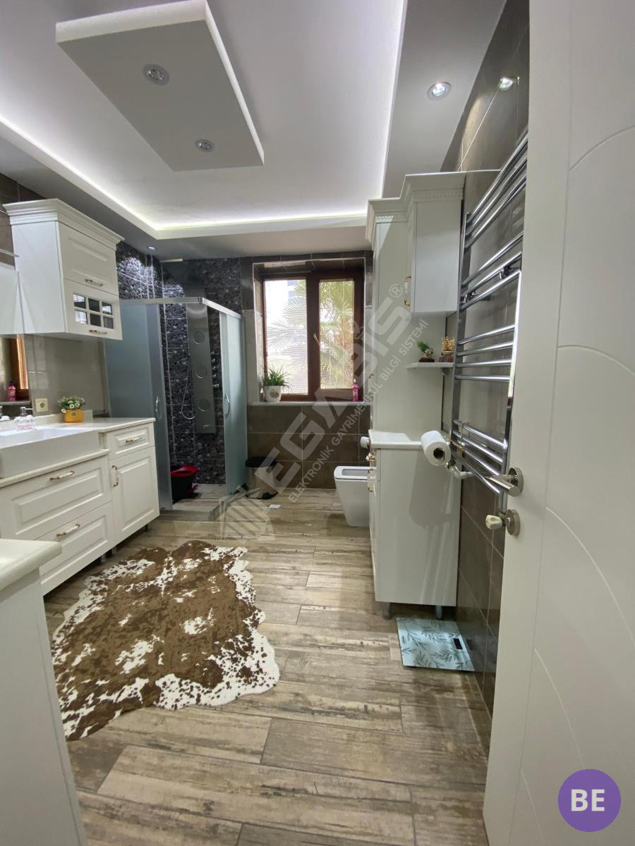 BULURUZDAN EDİRNE MERKEZDE SATILIK 5+2 VİLLA - 29