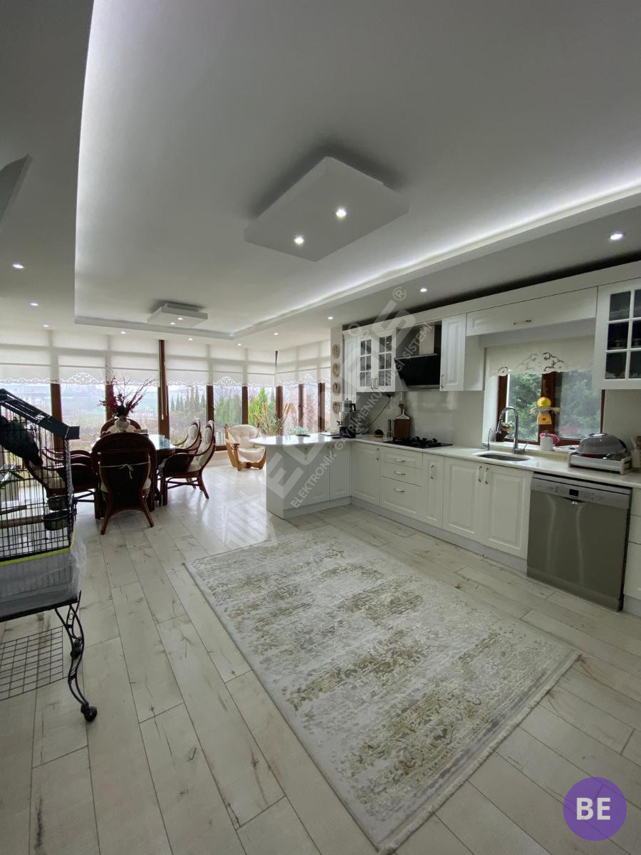 BULURUZDAN EDİRNE MERKEZDE SATILIK 5+2 VİLLA - 51