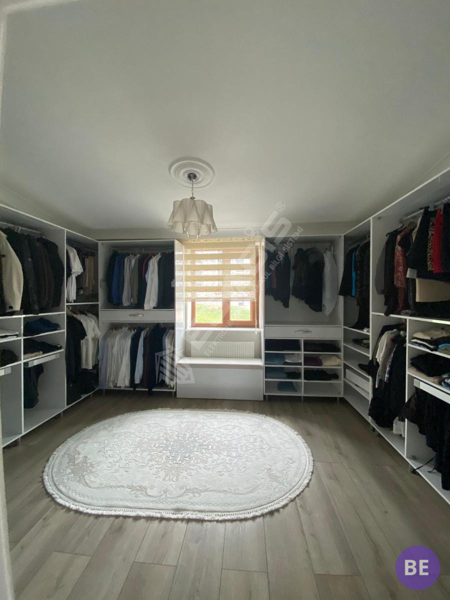 BULURUZDAN EDİRNE MERKEZDE SATILIK 5+2 VİLLA - 55