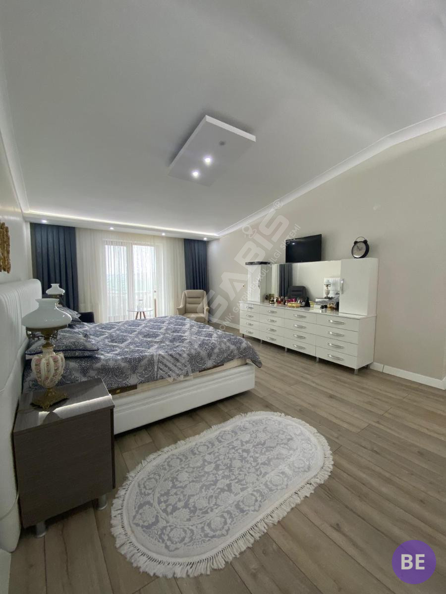 BULURUZDAN EDİRNE MERKEZDE SATILIK 5+2 VİLLA - 60