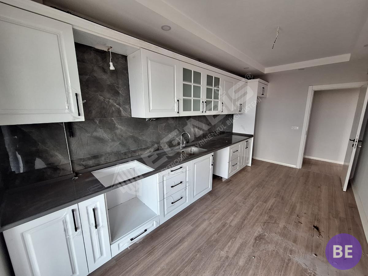 BULURUZDAN EDİRNE KURTULUŞ MAHALLESİ SATILIK SIFIR 3+1 DAİRE