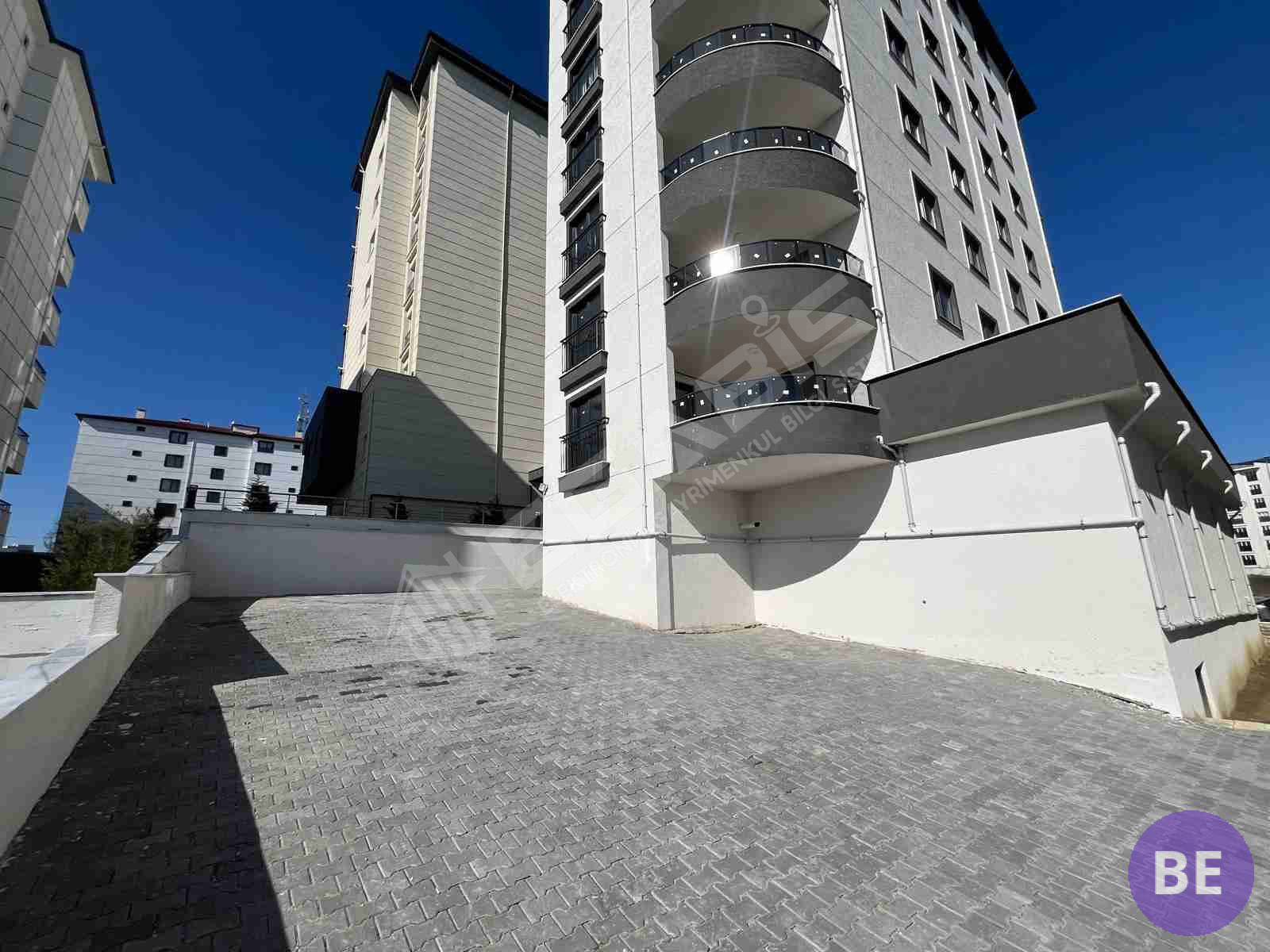 BULURUZDAN CUMHURİYET MAHALLESİ SIFIR KİRALIK 2+1 - 37