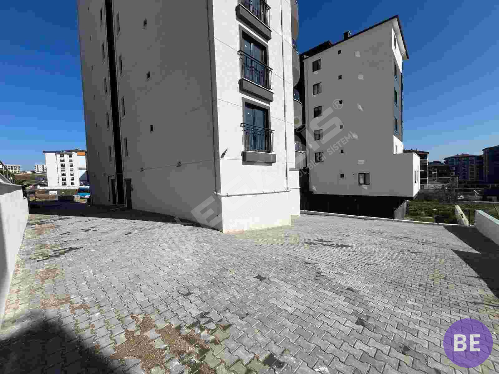 BULURUZDAN CUMHURİYET MAHALLESİ SIFIR KİRALIK 2+1 - 40