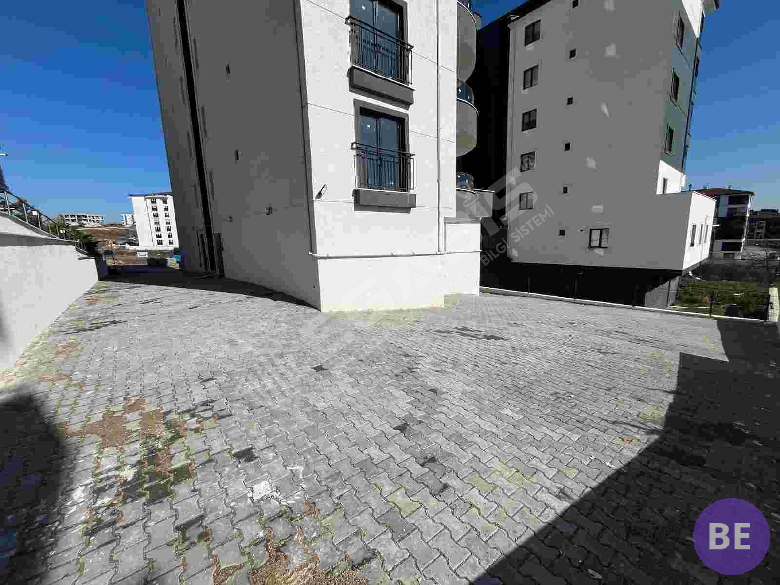 BULURUZDAN CUMHURİYET MAHALLESİ SIFIR KİRALIK 2+1 - 42