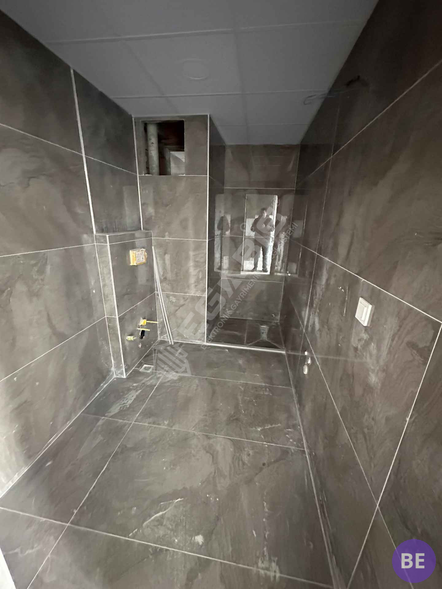 CUMHURİYET MAHALLESİNDE GENİŞ SIFIR 1+1 LÜKS DAİRE - 6