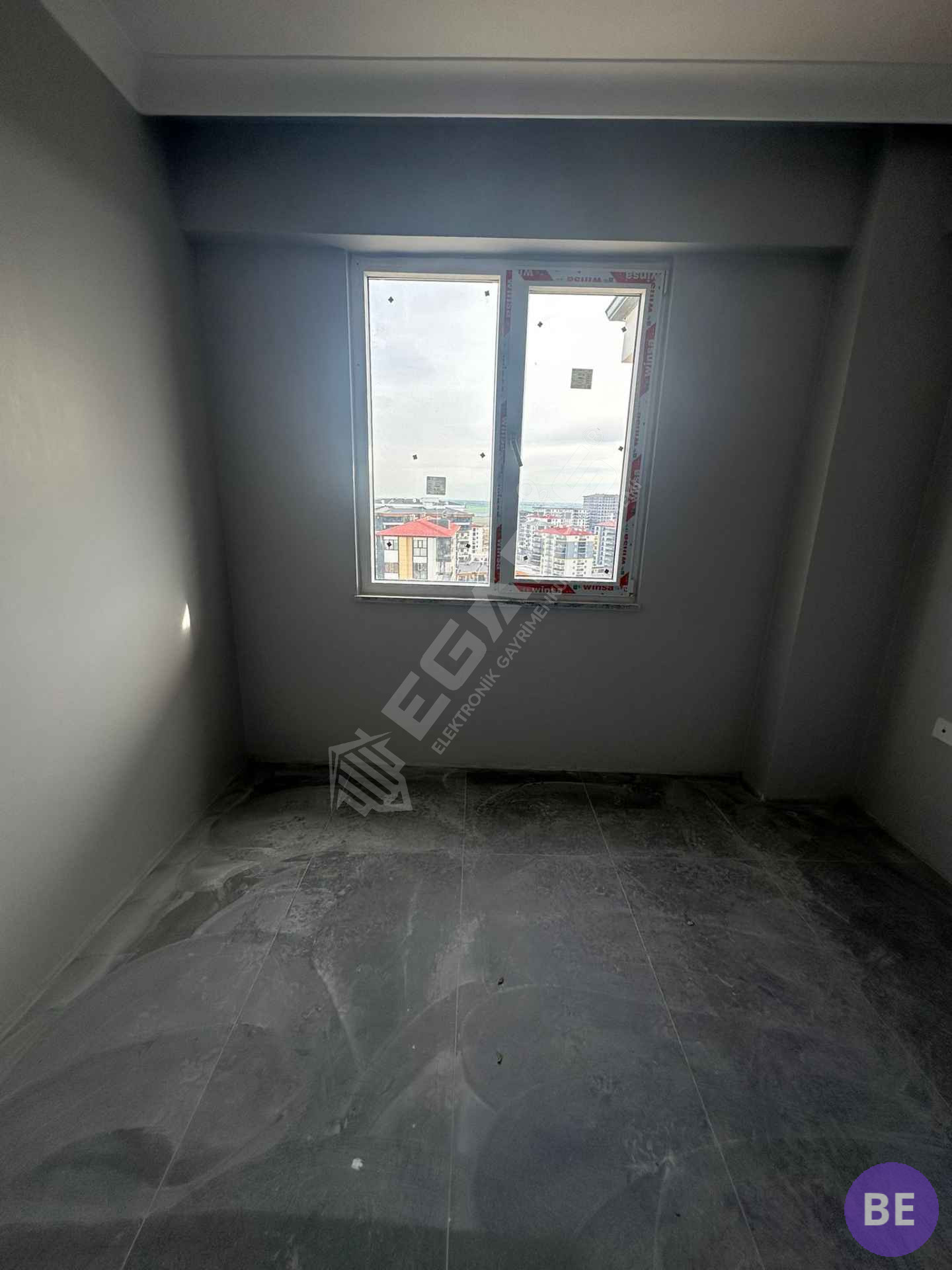 CUMHURİYET MAHALLESİNDE GENİŞ SIFIR 1+1 LÜKS DAİRE - 11