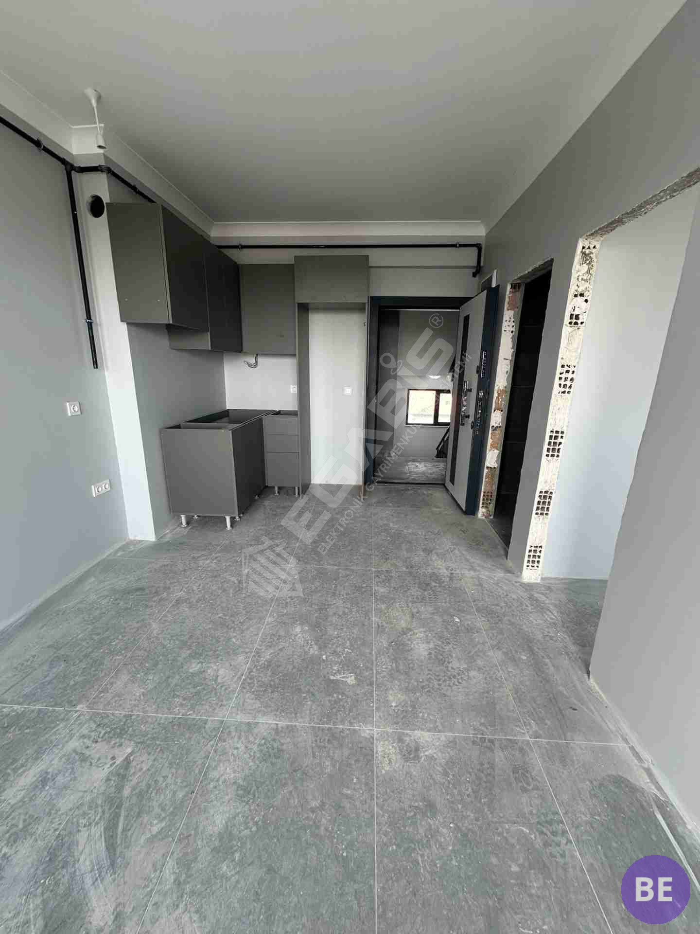 CUMHURİYET MAHALLESİNDE GENİŞ SIFIR 1+1 LÜKS DAİRE - 15