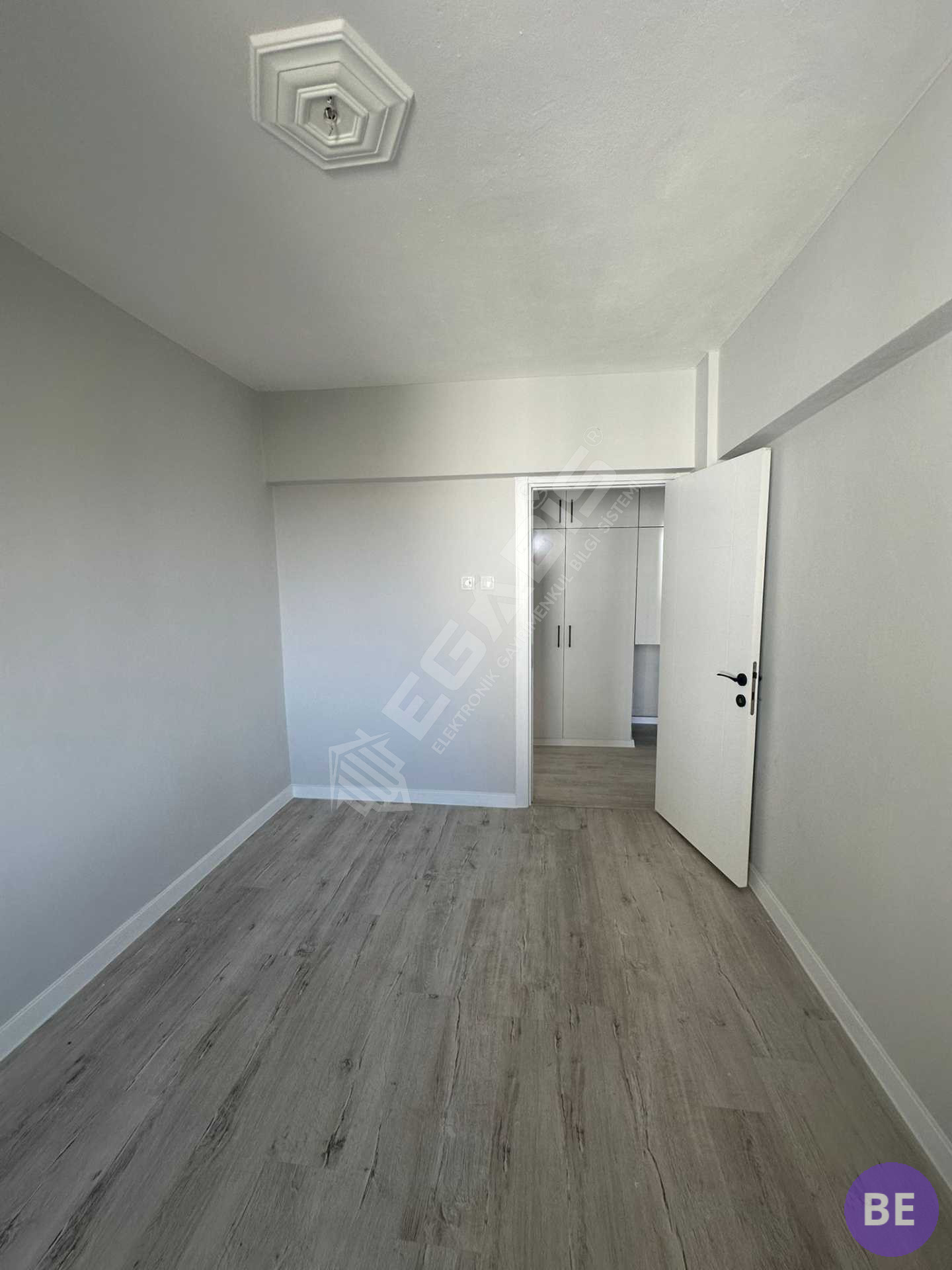 EDİRNE ŞÜKRÜPAŞA MAHALLESİ – YENİ SARAY SİTESİNDE MASRAFSIZ 3+1 SATILIK DAİRE - 6