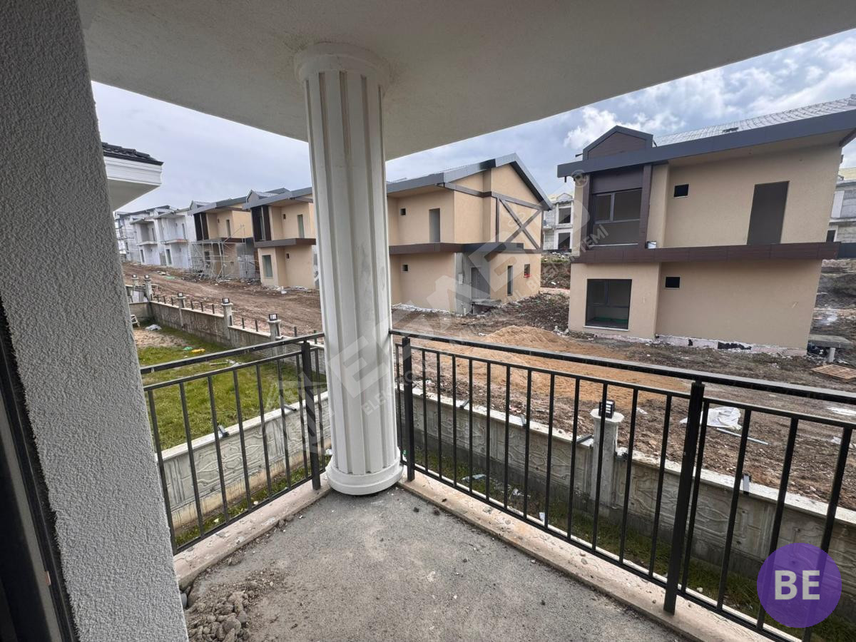 BULURUZDAN EDİRNE 100. YIL MAHALLESİ NATAMAM SATILIK 4+1 VİLLA - 14