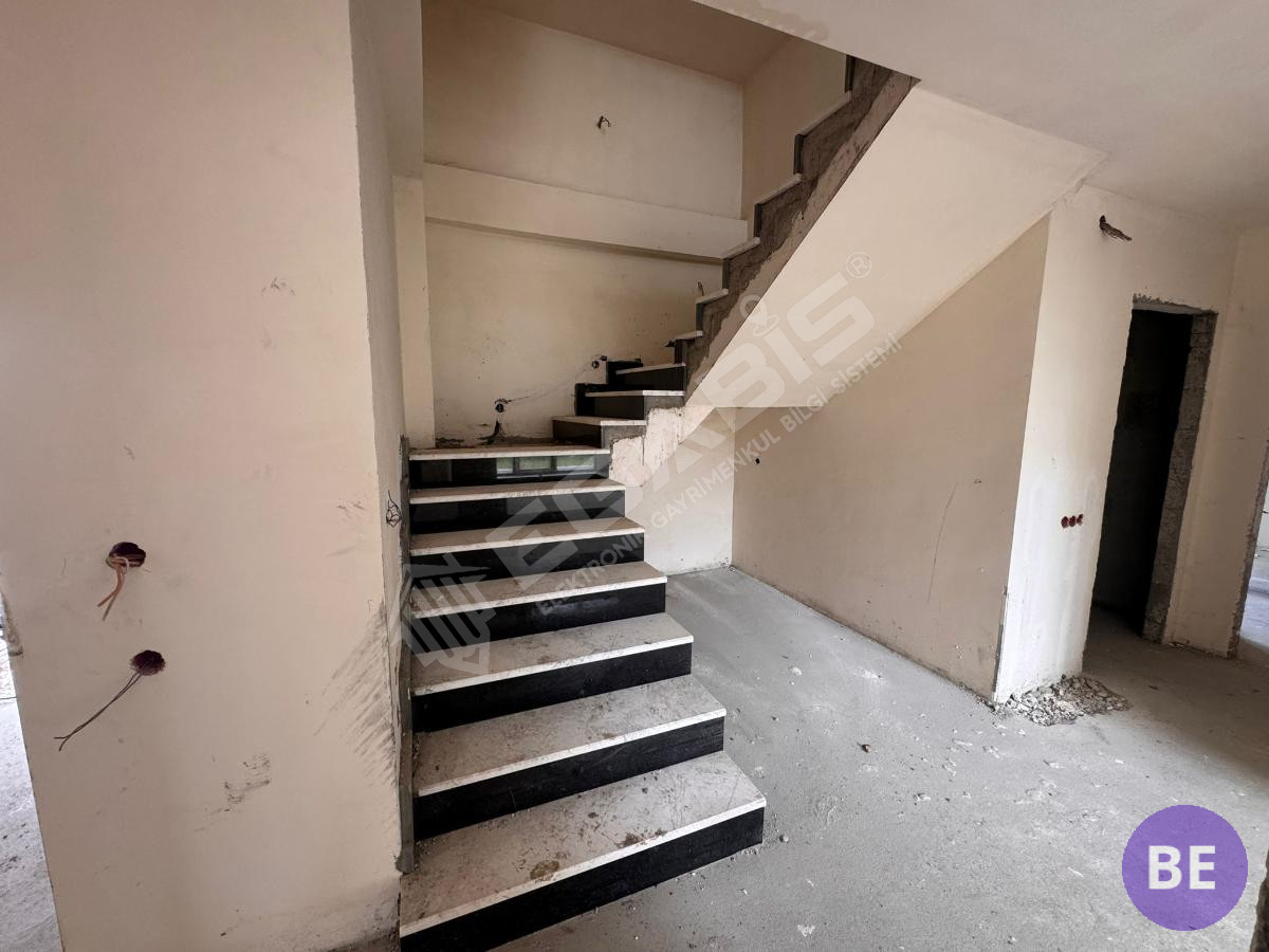 BULURUZDAN EDİRNE 100. YIL MAHALLESİ NATAMAM SATILIK 4+1 VİLLA - 28