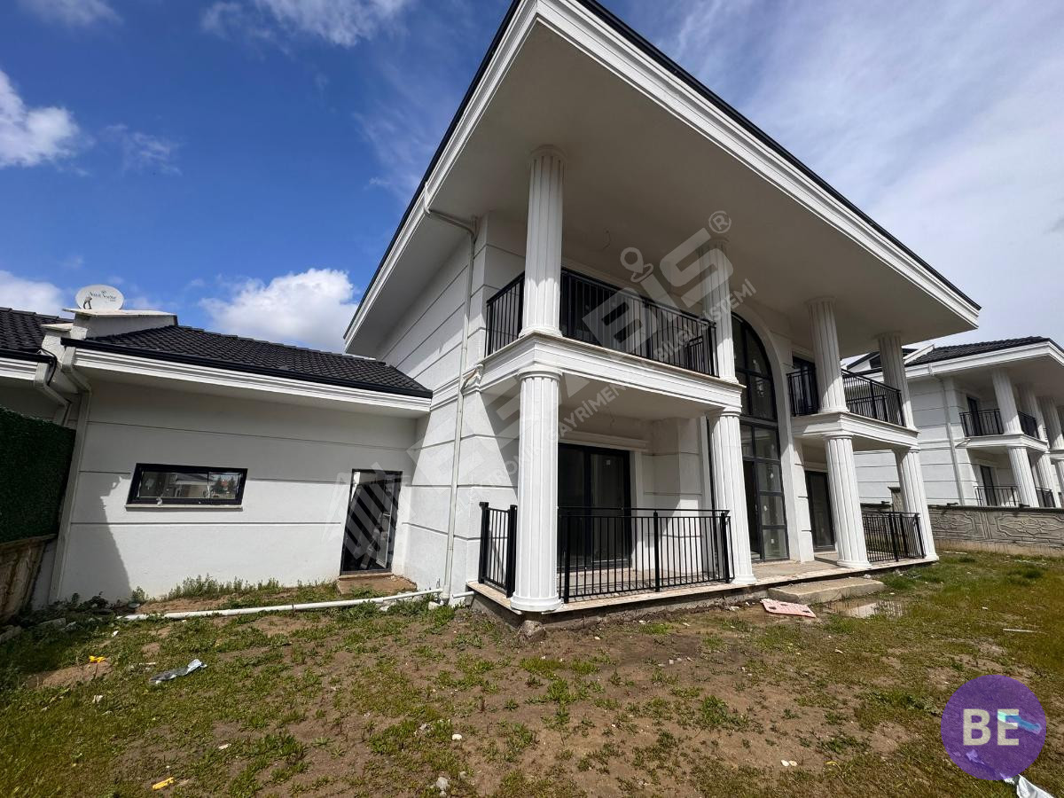 BULURUZDAN EDİRNE 100. YIL MAHALLESİ NATAMAM SATILIK 4+1 VİLLA
