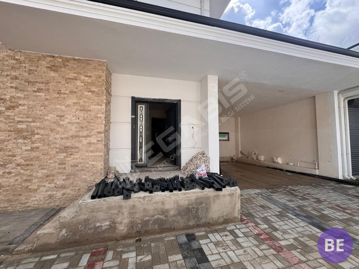 BULURUZDAN EDİRNE 100. YIL MAHALLESİ NATAMAM SATILIK 4+1 VİLLA - 38