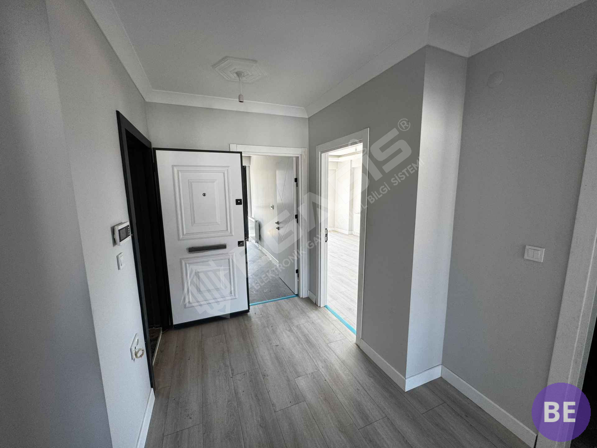 KURTULUŞ MAHALLESİNDE SATILIK 2+1 DAİRE - 20