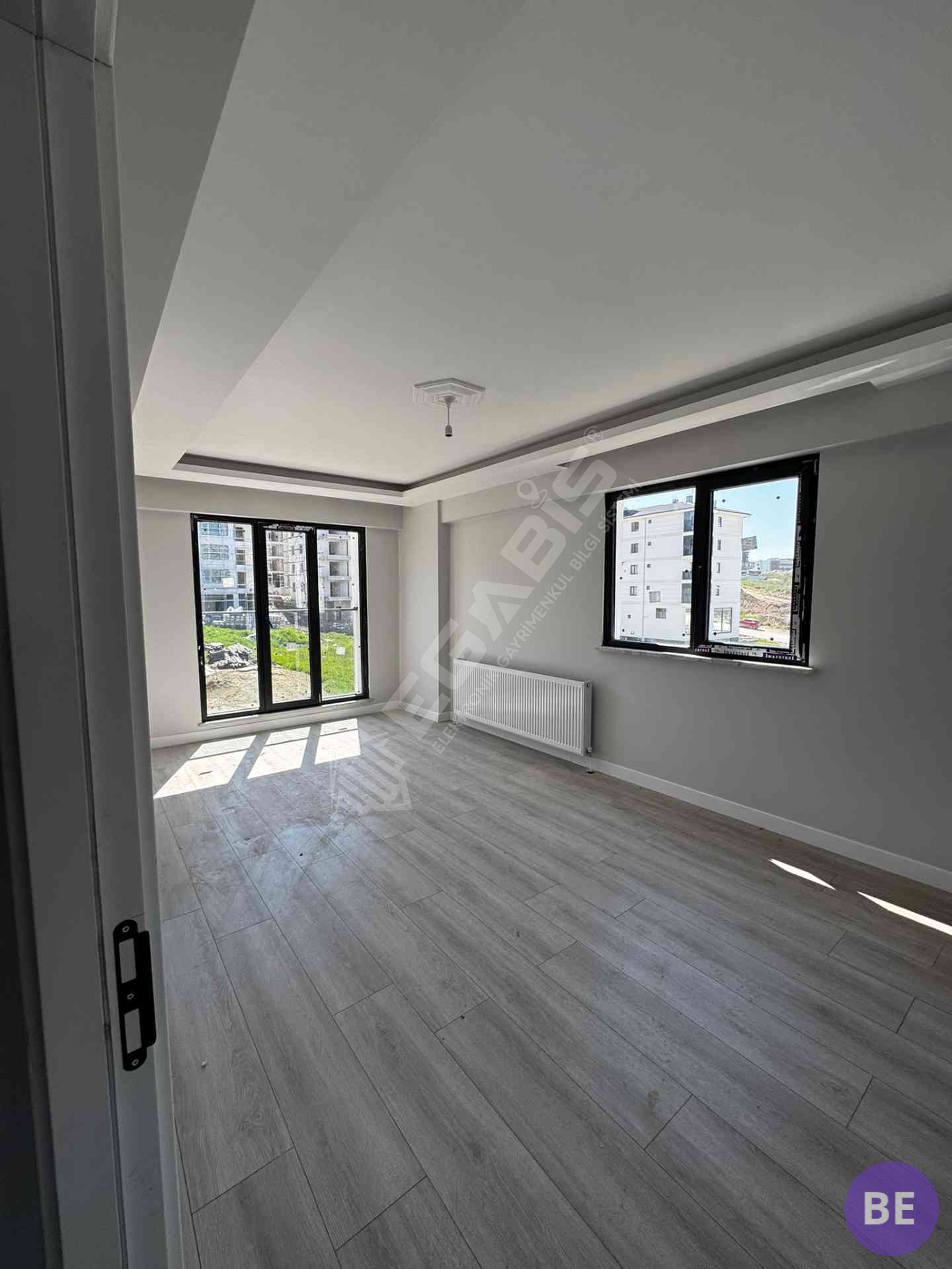 KURTULUŞ MAHALLESİNDE SATILIK 2+1 DAİRE - 24