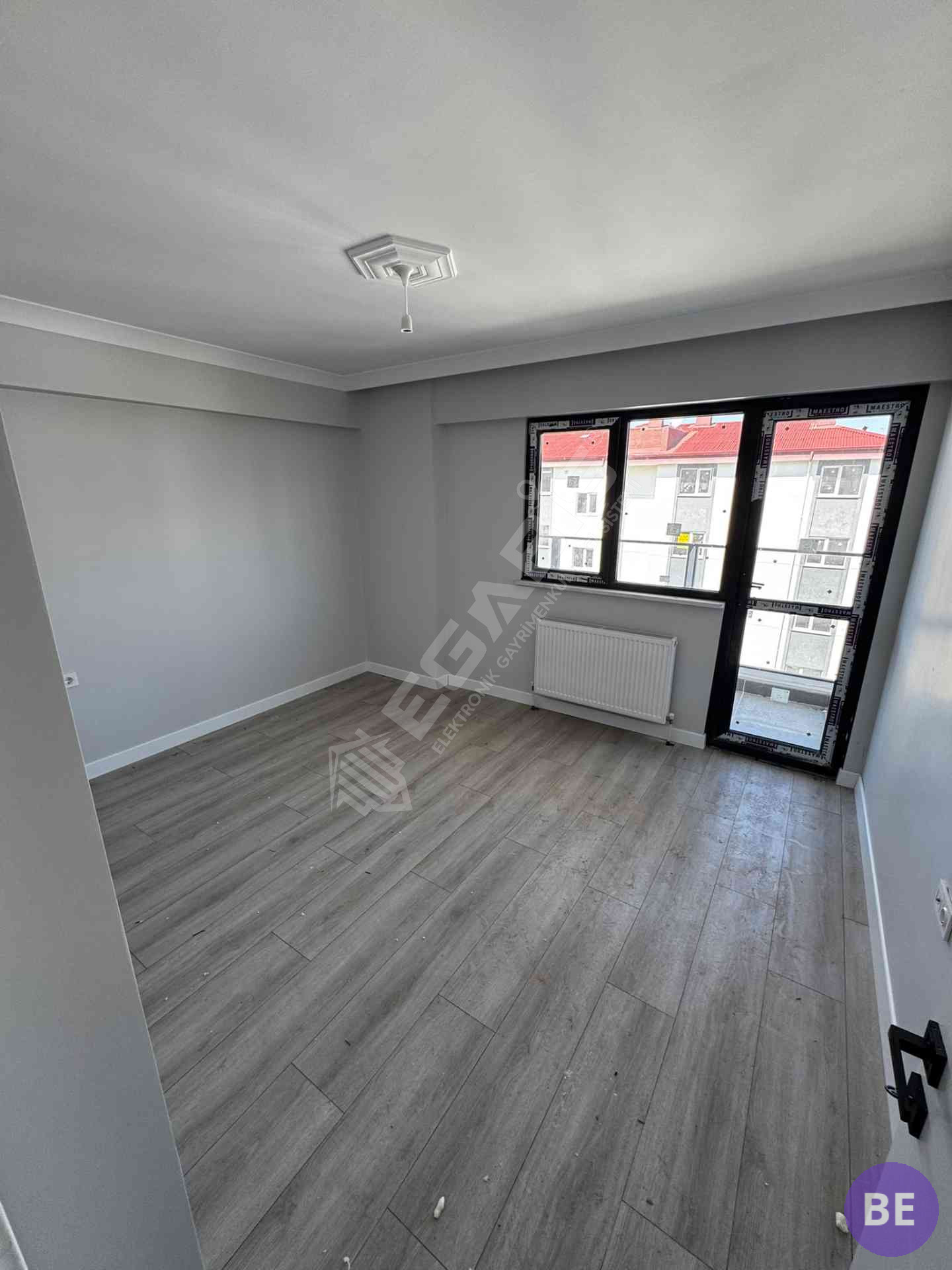 KURTULUŞ MAHALLESİNDE SATILIK 2+1 DAİRE - 26