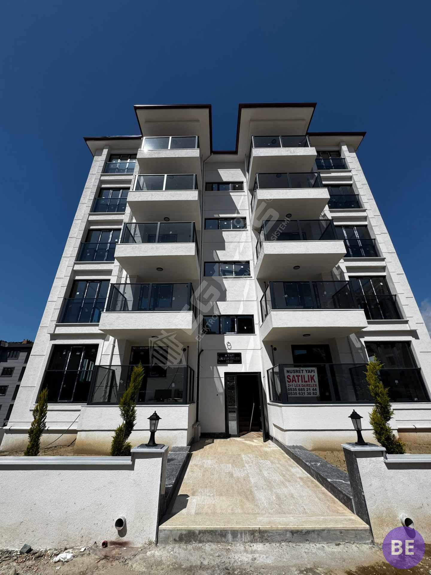 KURTULUŞ MAHALLESİNDE SATILIK 2+1 DAİRE - 28