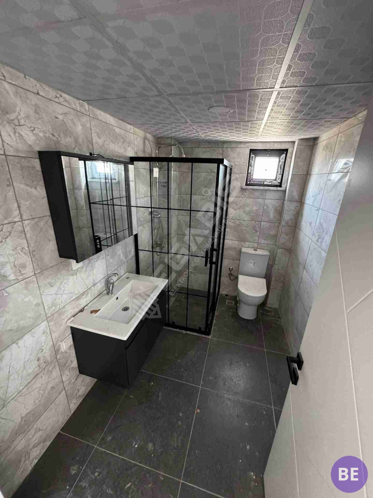 KURTULUŞ MAHALLESİNDE SATILIK 2+1 DAİRE - 31