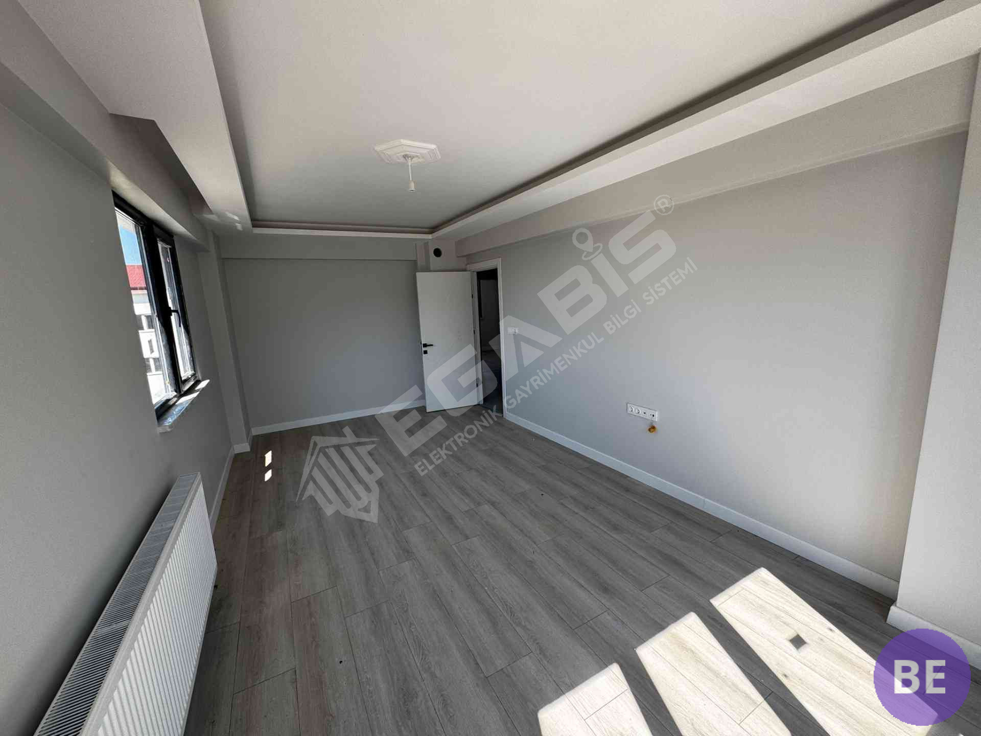 KURTULUŞ MAHALLESİNDE SATILIK 2+1 DAİRE - 33