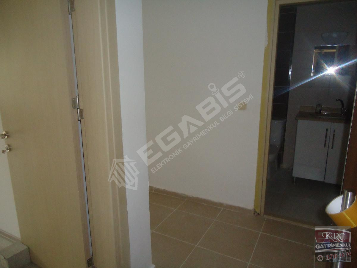 KRC'DEN KARAAĞAÇ TOKİLERDE SATILIK FULL YAPILI 2+1 DAİRE - 2