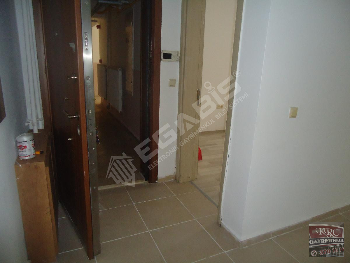 KRC'DEN KARAAĞAÇ TOKİLERDE SATILIK FULL YAPILI 2+1 DAİRE - 3