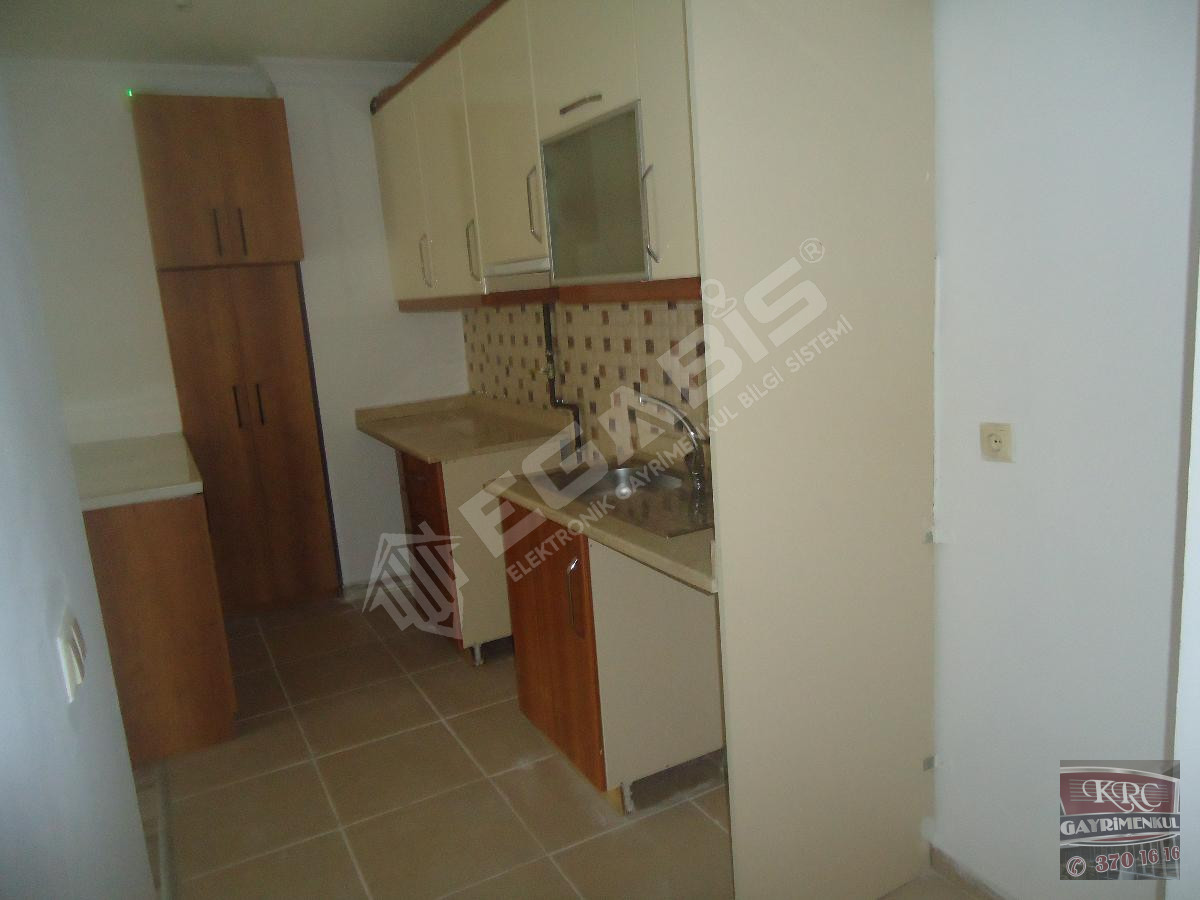 KRC'DEN KARAAĞAÇ TOKİLERDE SATILIK FULL YAPILI 2+1 DAİRE - 5