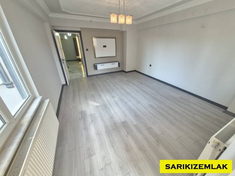 Edremit Akçay Mah`da2+1  Daire.