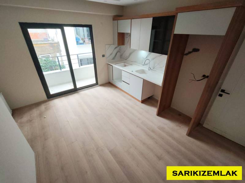 Edremit Turhanbey Mah`da1+1  Daire.