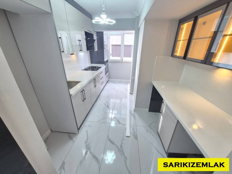 Edremit Akçay Mah`da2+1  Daire. - 4