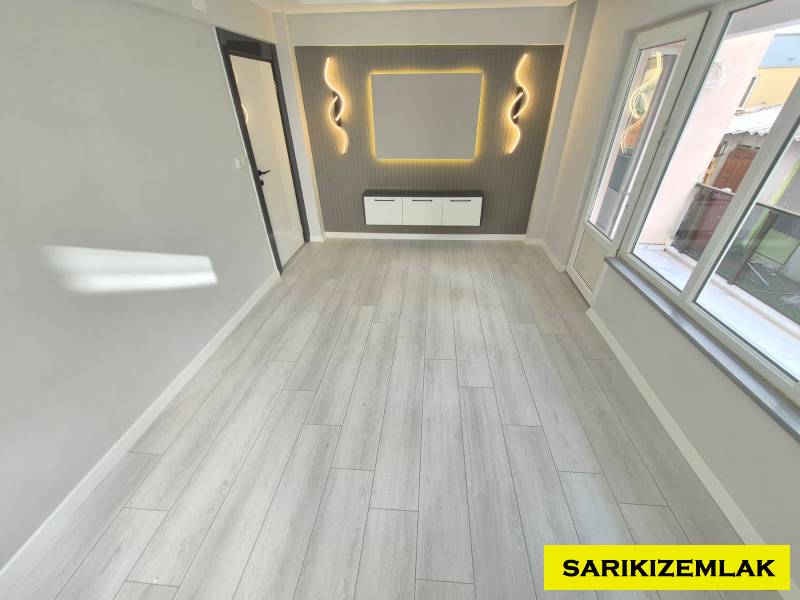 Edremit Akçay Mah`da2+1  Daire. - 12