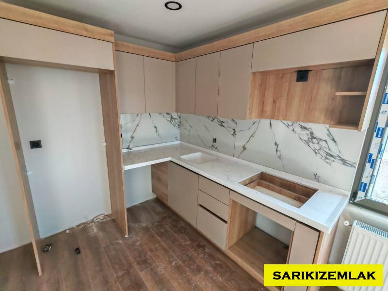 Edremit Kadıköy Mah`da1+1  Daire. - 11