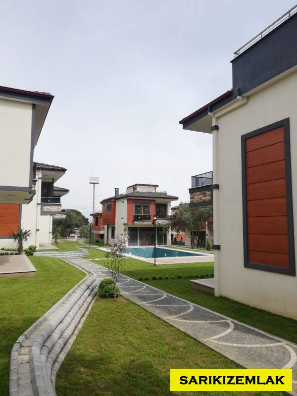 Edremit Güre Mah`da3+1  Villa. - 10