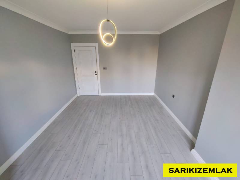 Edremit Hamidiye Mah`da5+1  Müstakil Ev. - 2