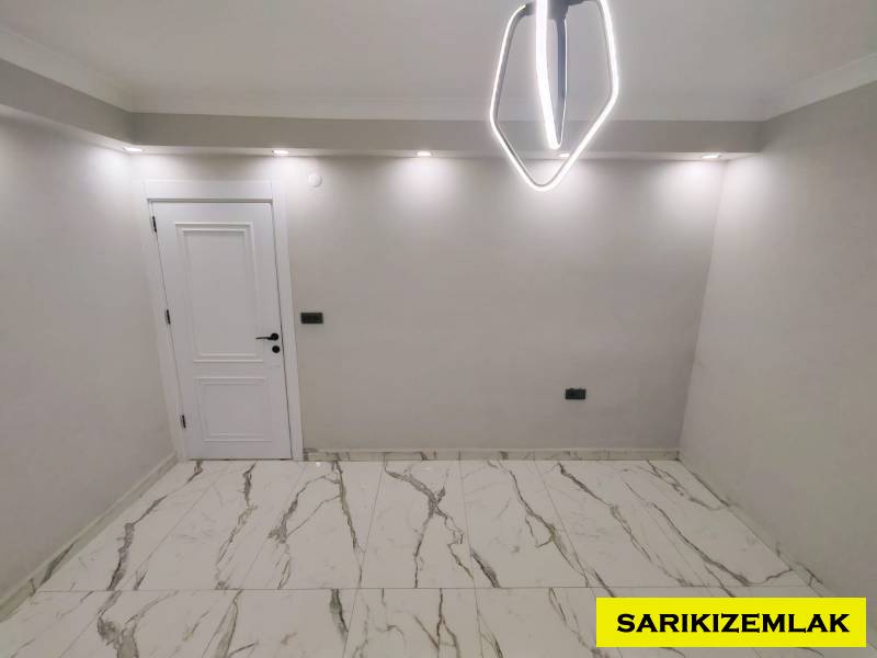 Edremit Hamidiye Mah`da5+1  Müstakil Ev. - 12