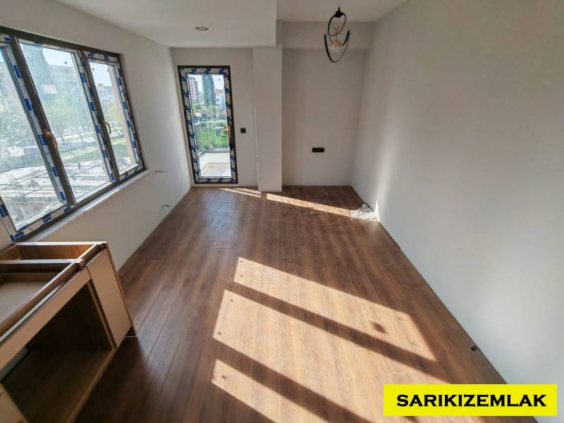 Edremit Kadıköy Mah`da1+1  Daire. - 11