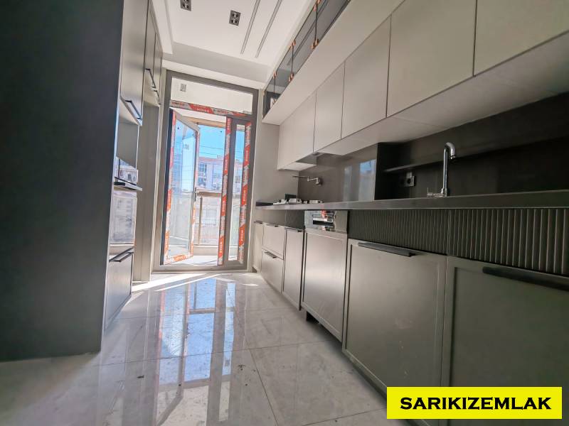 Edremit Cumhuriyet Mah`da3+1  Daire. - 2