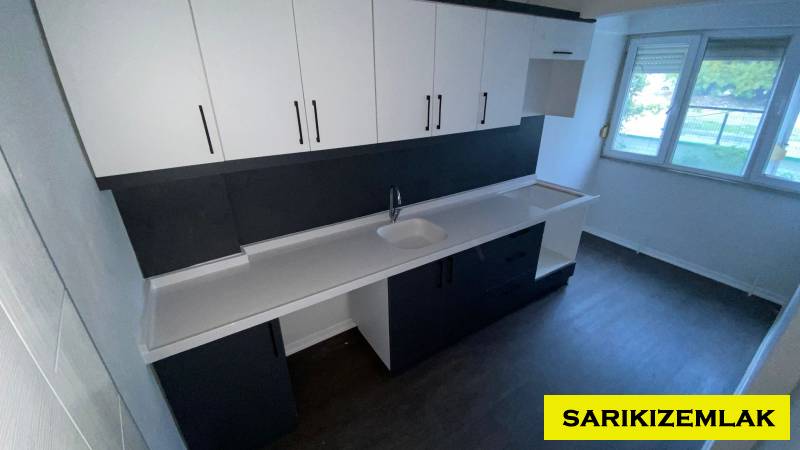 Edremit Akçay Mah`da2+1  Daire. - 9