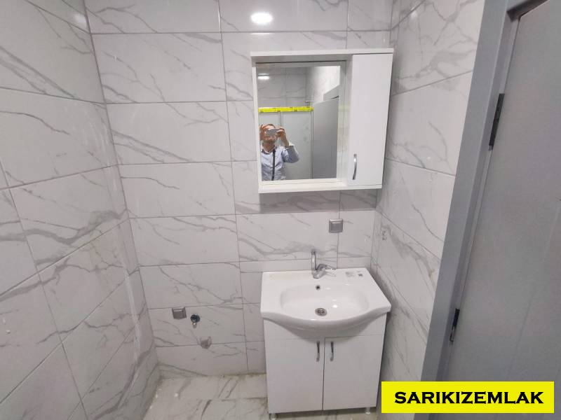 Edremit Tuzcumurat Mah`da2+1  Daire.