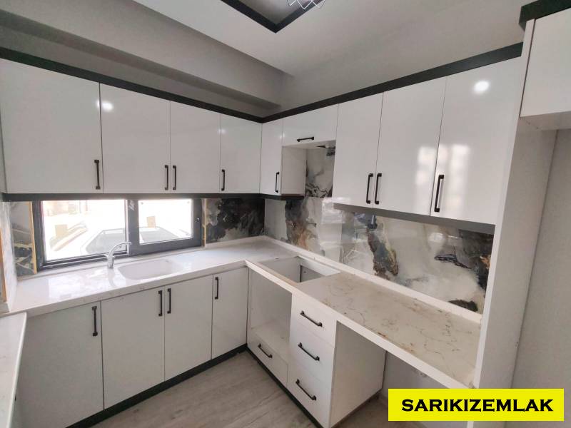 Edremit Tuzcumurat Mah`da2+1  Daire. - 20