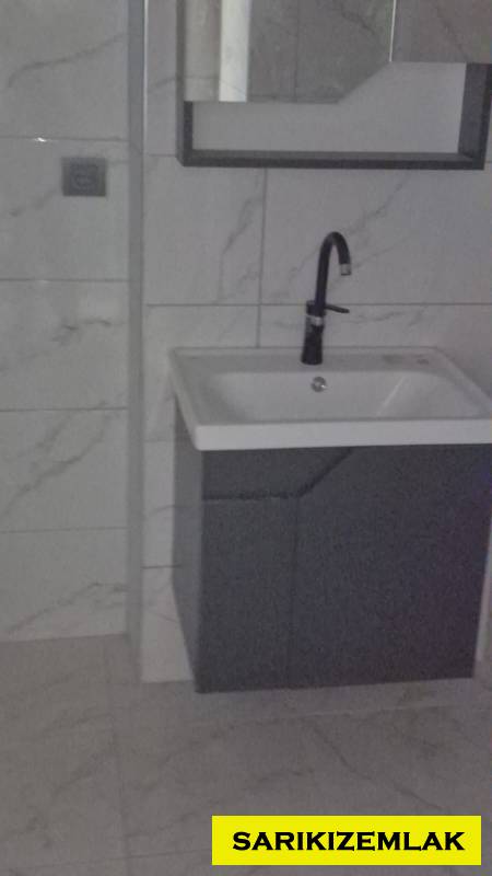 Edremit Kadıköy Mah`da1+1  Daire. - 17