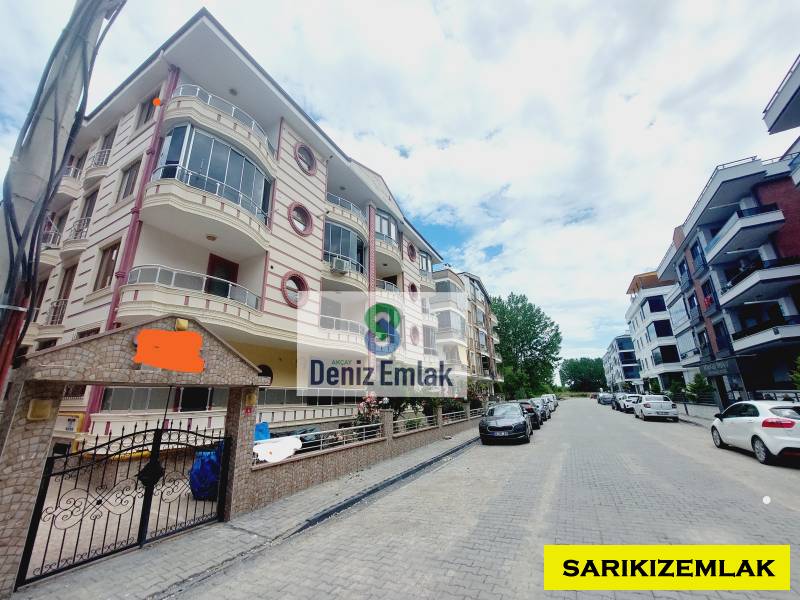 Edremit Akçay Mah`da3+1  Daire.