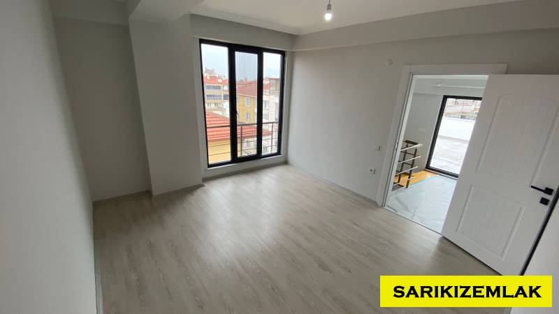 Edremit Akçay Mah`da2+1  Daire. - 13