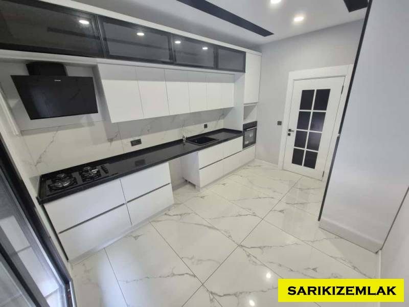 Edremit Güre Mah`da4+1  Villa. - 15